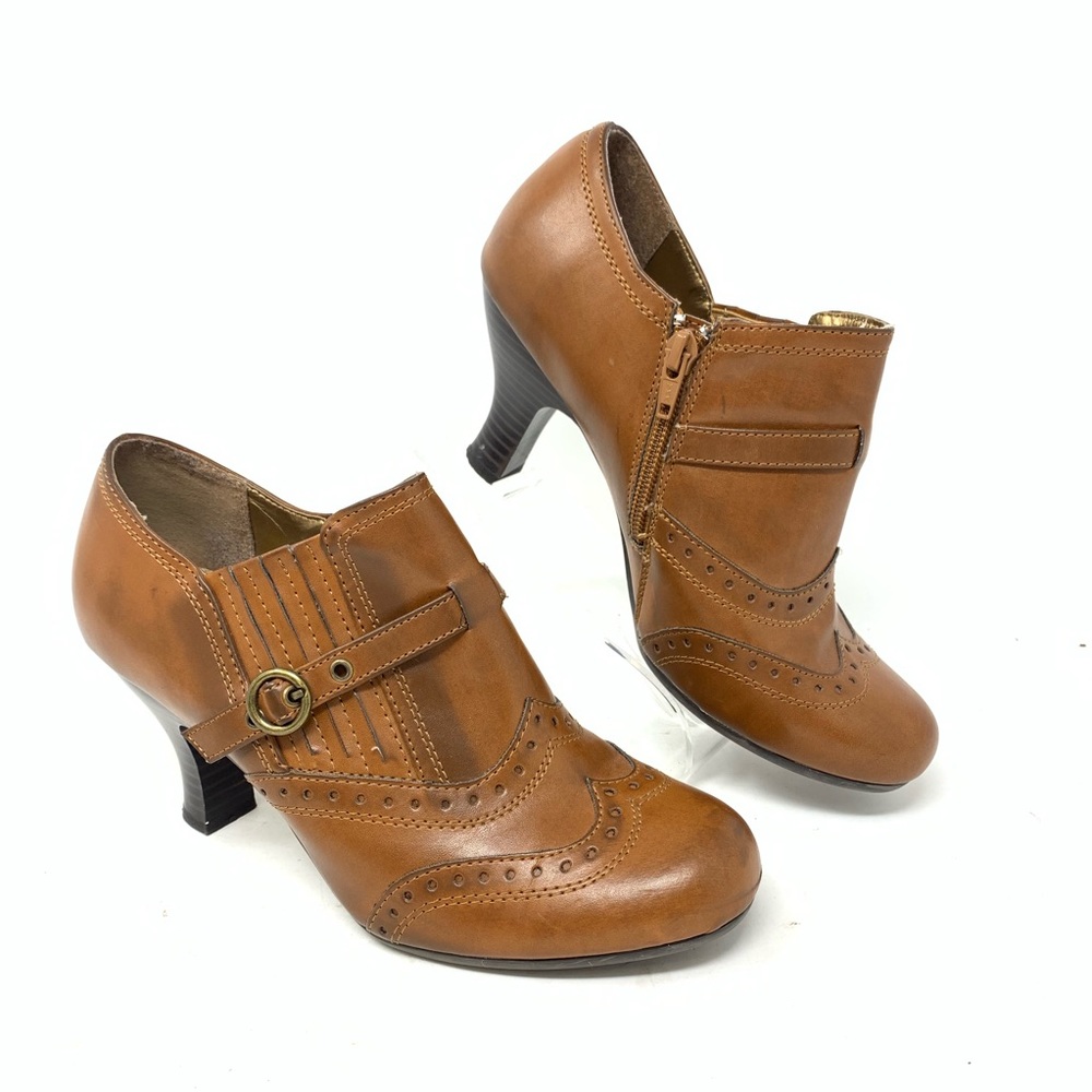 White Mountain Faux Leather Wingtip Ankle Boots